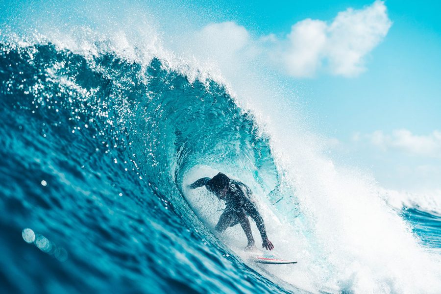 Foto des Surfers Alex, während unseres gemeinsamen Sportshootings am Blue Horizon Beach.